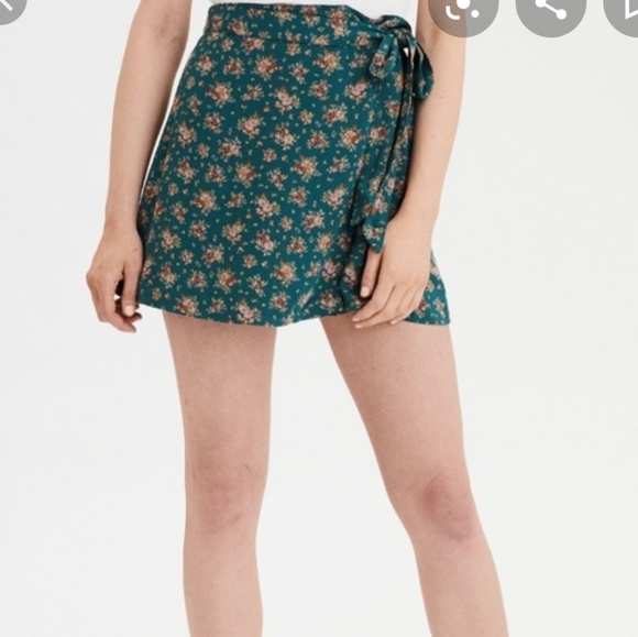 American eagle wrap skirt - Picture 1 of 3